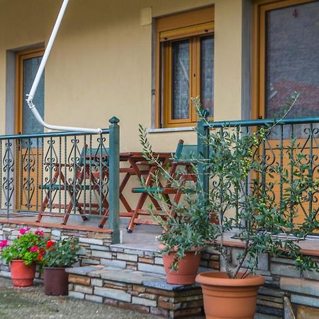Appartamento Avgi Káto Loutrákion Esterno foto
