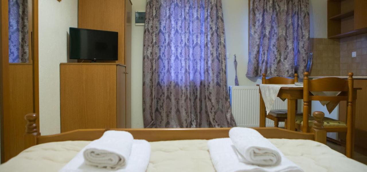 Appartamento Avgi Káto Loutrákion Esterno foto